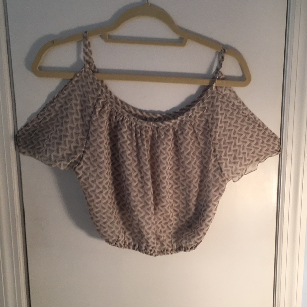 blousy crop top with slit sleeves, never worn